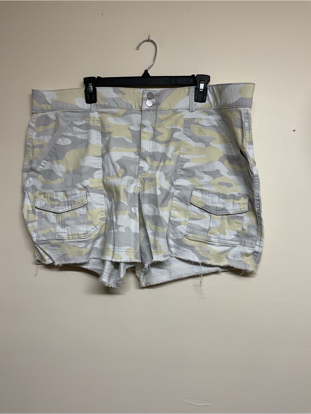 Democracy Camo Cargo Shorts in Light Gray & Cream
